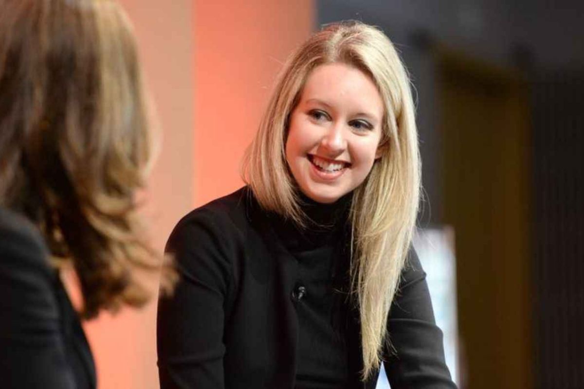 Elizabeth Holmes Net Worth 