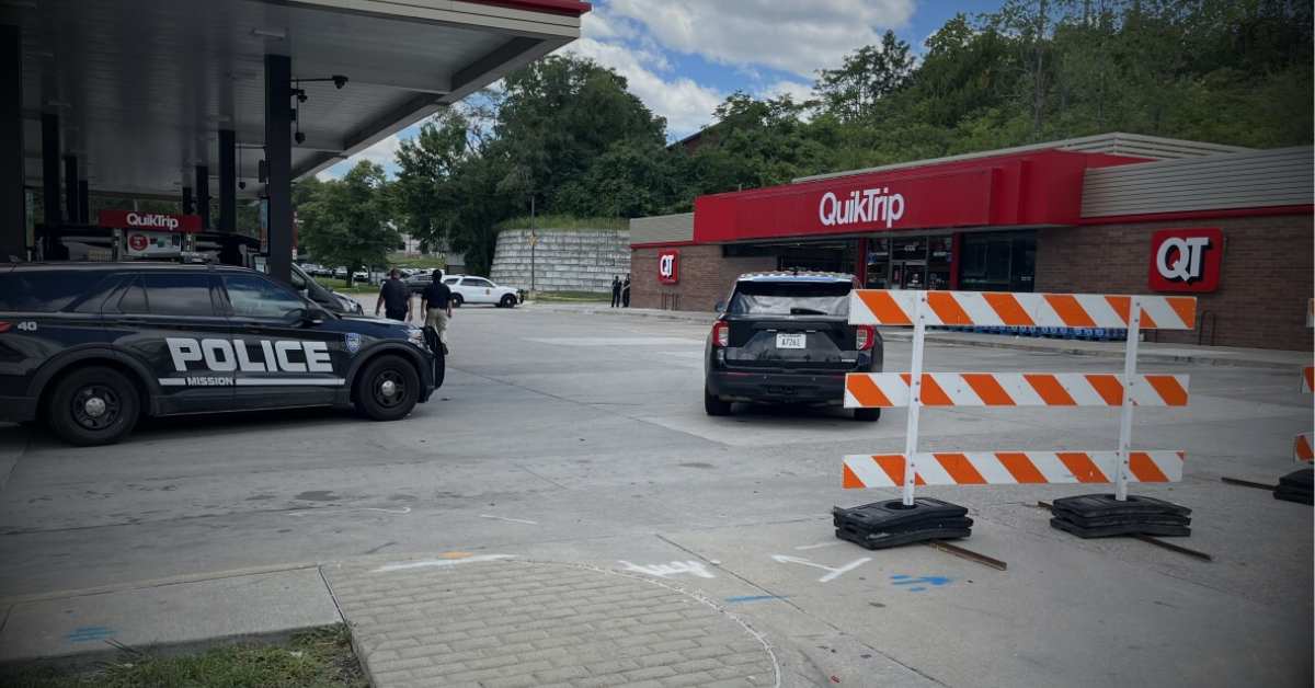 Lenexa QuikTrip Shooting